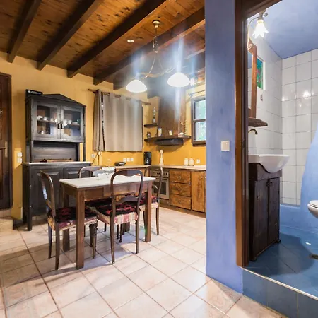 Apartment Secret Garden - Old Town - Ground Floor